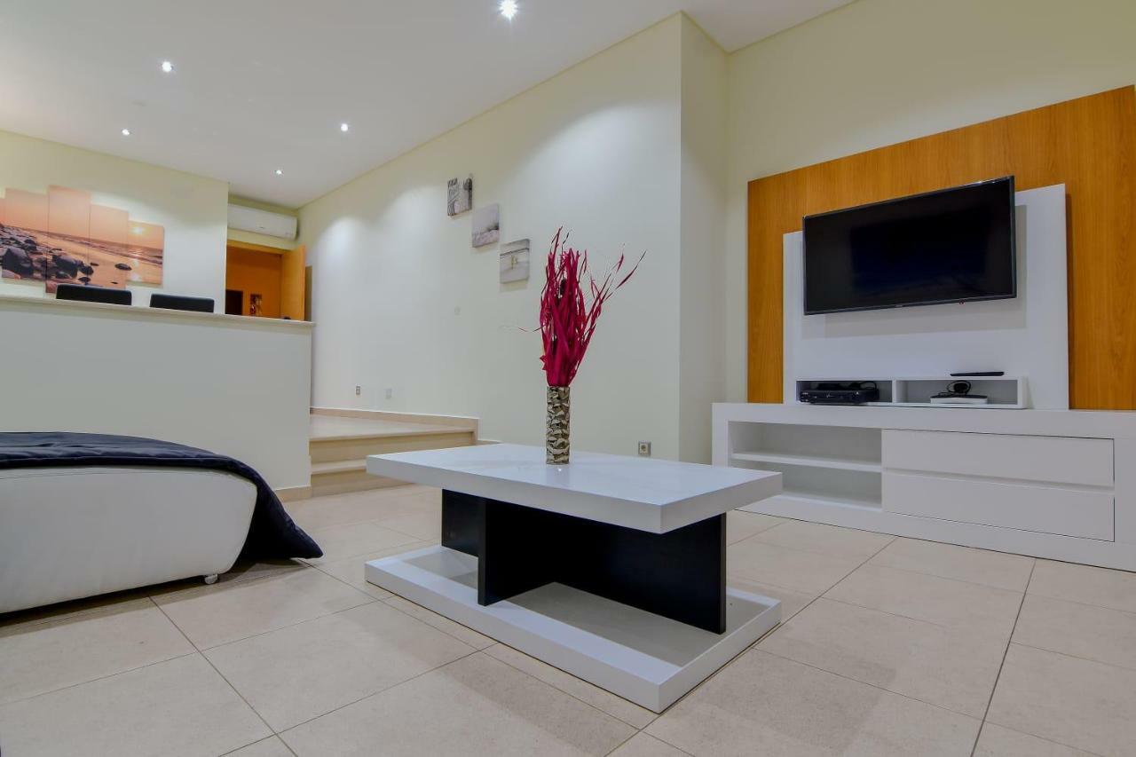 Stunning Villa With Pool Albufeira Exterior foto
